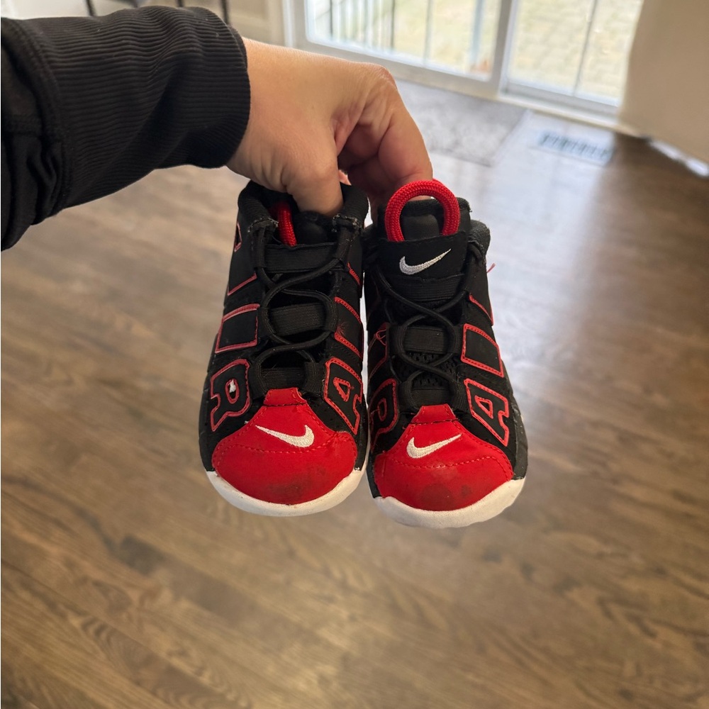 Nike Kids Black and Red Sneakers